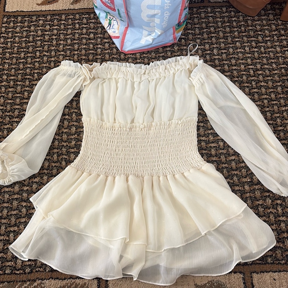 Mini Dress - Picture 4 of 8